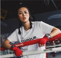 Bungkus Tangan Tinju